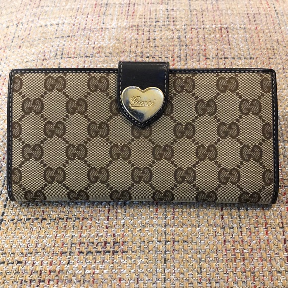 Authentic GUCCI GG Monogram Canvas Leather Heart Continental Long Wallet NWOT - Picture 1 of 17